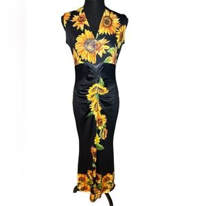 Elegant Sunflower Maxi Dress in Black